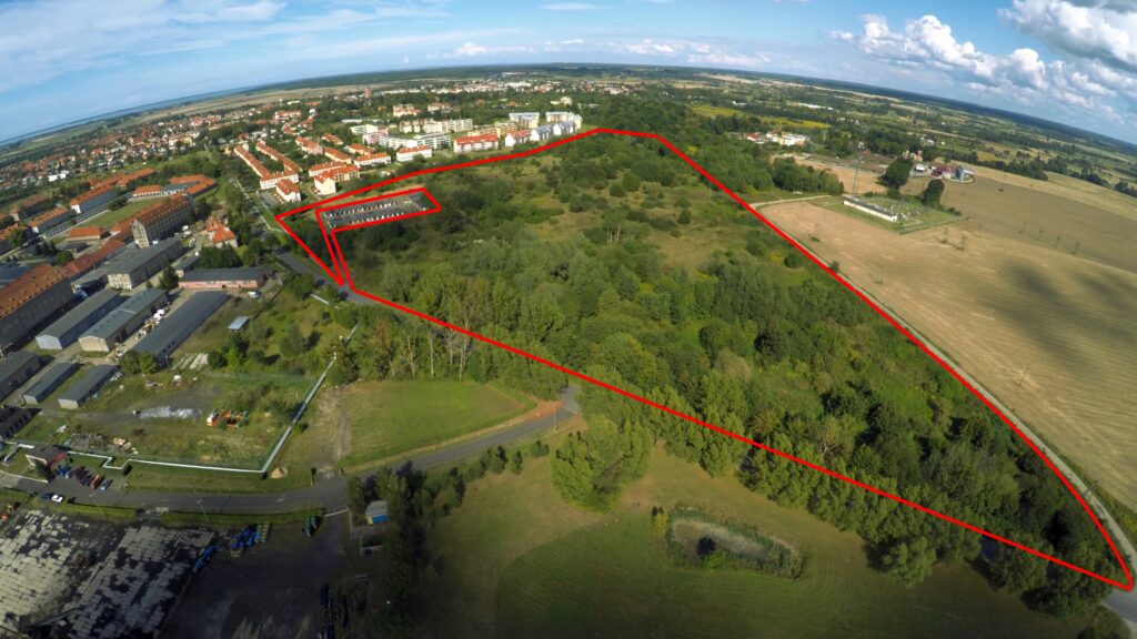 The Investor and Exporter Assistance Center (IEAC)